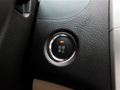 2011�� 2.0L �ֶ������