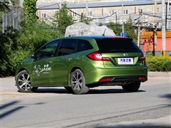 2013款 1.8L CVT豪华版 5座