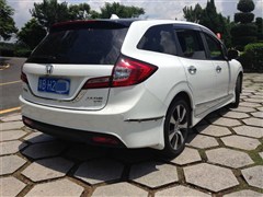 2013款 1.8L CVT豪华版 5座