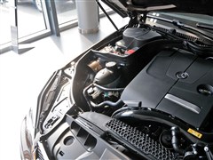2014�� E 200 Coupe