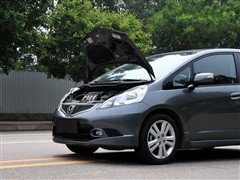 ��������,�ɶ�,2008�� 1.5L �Զ��ſ��˶���,����ϸ��ʵ��ͼƬ