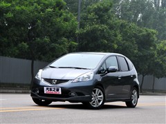 ��������,�ɶ�,2008�� 1.5L �Զ��ſ��˶���,�������ʵ��ͼƬ