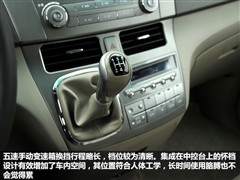 2010款 2.0L 手动豪华型