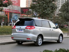 2011款 2.0L 手动尊贵型