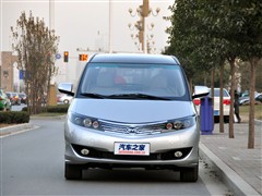 2011款 2.0L 手动尊贵型