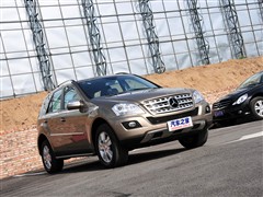2010�� ML 300 4MATIC