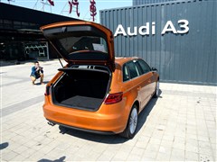 2014�� Sportback 35 TFSI ������