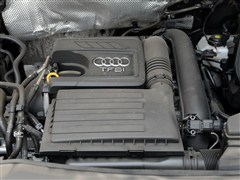 2015�� 30 TFSI ������