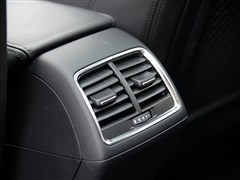2015�� 30 TFSI ������