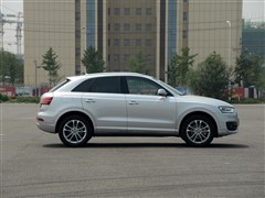 2015�� 30 TFSI ������