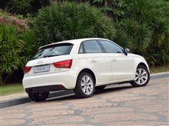 2013 30 TFSI Sportback Urban