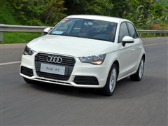 2013 30 TFSI Sportback Urban