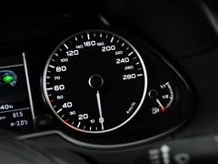 �µ�(����),�µ�Q5(����),2013�� 40 TFSI hybrid,�пط�����ʵ��ͼƬ