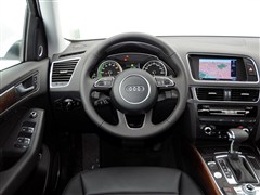 2013�� 40 TFSI hybrid