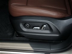 2013�� 45 TFSI quattro ԽҰ��