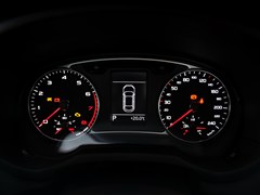 �µ�(����),�µ�A1,2014�� 30 TFSI ������,�пط�����ʵ��ͼƬ
