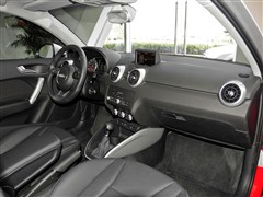 �µ�(����),�µ�A1,2014�� 30 TFSI ������,�пط�����ʵ��ͼƬ
