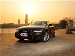 奥迪A7 2012款 3.0TFSI quattro舒适型