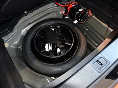 2015�� E 200 L