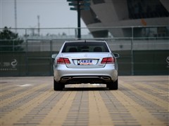 2015�� E 260 L