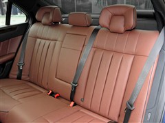2015�� E 260 L ������