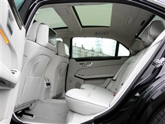 2015�� E 320 L ������ 4MATIC