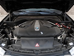 2014�� xDrive50i M�˶���