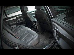 2014�� xDrive50i M�˶���