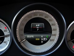 ��������,����E��,2015�� E 320 L �˶�������,�пط�����ʵ��ͼƬ