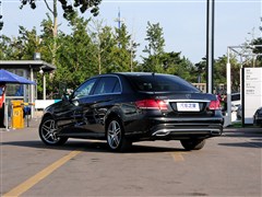 2015�� E 320 L �˶�������