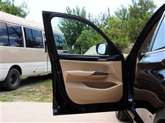 2012�� xDrive20i ������