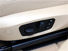 2012�� xDrive20i ������