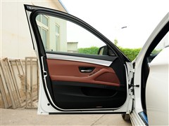 2014�� 528i xDrive M�˶��� ���а�