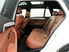 2014�� 528i xDrive M�˶��� ���а�