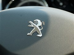 东风标致,标致408,2013款 2.0L 自动豪华版,中控方向盘实拍图片