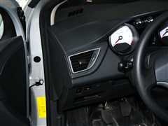 �������,����308,2013�� 1.6L �ֶ�������,�пط�����ʵ��ͼƬ