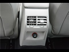 2014款 1.6T 自动尊贵版