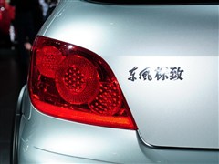 2011 1.6L ֶCROSS