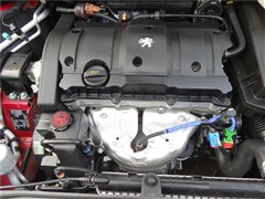2012款 两厢 1.6L 自动舒适版