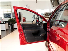 2013款 1.6L 手动CROSS