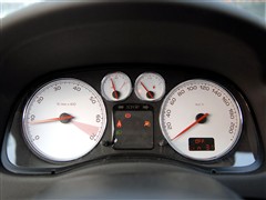 2008款 两厢 2.0L 手动逸致版