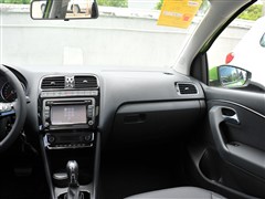 2014款 1.6L 自动豪华版