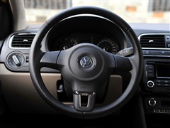 2011款 1.6L 自动致酷版