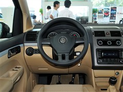 2011款 1.4T 手动智尚版5座