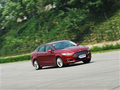 2013 2.0L GTDi240콢