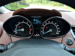 2013  1.5L Զ