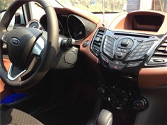 2013  1.5L Զ