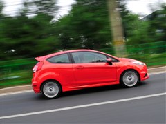 2013 1.6T ST