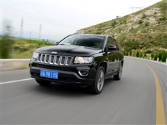 2014款 改款 2.4L 四驱豪华导航版