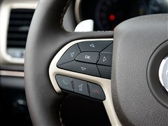 Jeep,大切诺基(进口),2014款 3.0L 旗舰尊悦版,中控方向盘实拍图片